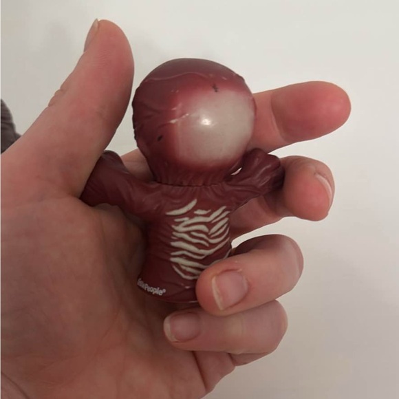 Stranger Things Little People - Picture 10 of 10